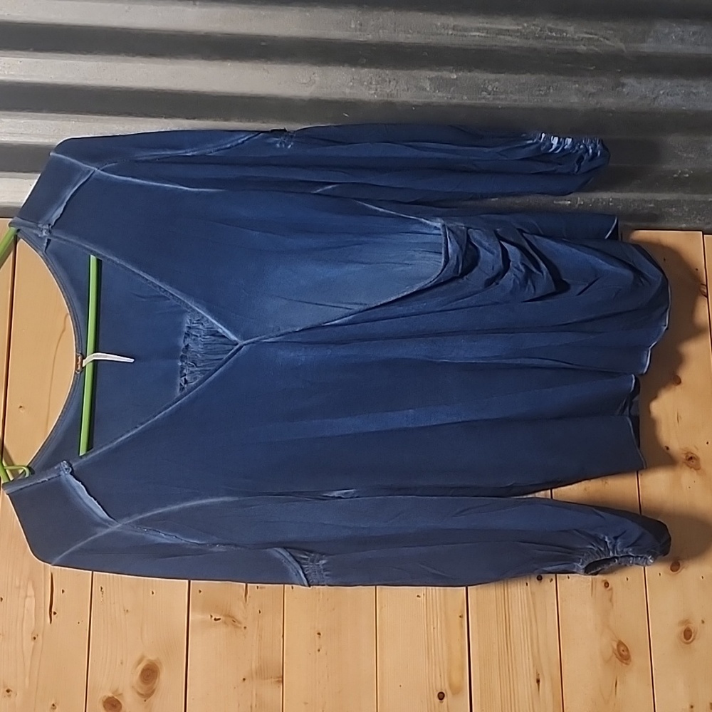 Free People Shirt size XS